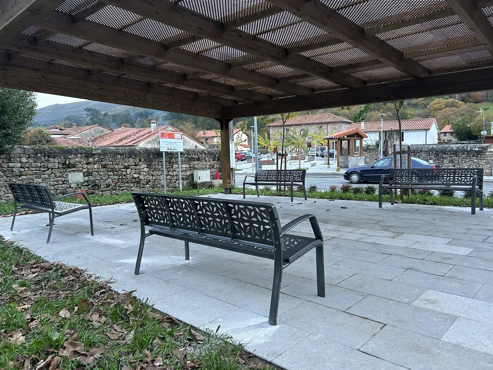 bancos-de-hierro